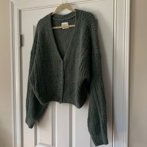 Abercrombie and Fitch Cropped Cardigan
